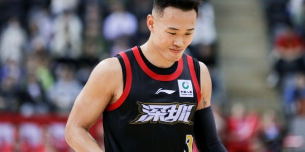 OB电竞app下载-深圳大胜1-0浙江：贺希宁32+5总分升队史第二 史密斯27+9